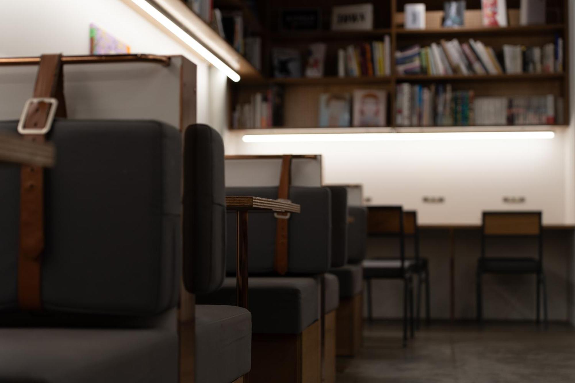 Helio Hostel Sapporo Eksteriør billede